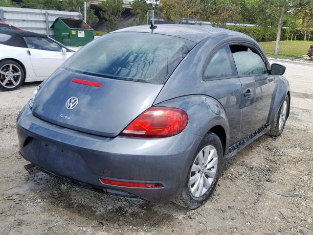 3VWF17AT4HM624558 - 2017 VOLKSWAGEN BEETLE 1.8 GRAY photo 4