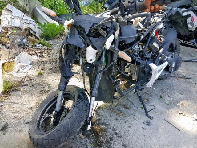 L37MMGFV1HZ050891 - 2017 DAIX SCOOTER შავი ფოტო 2