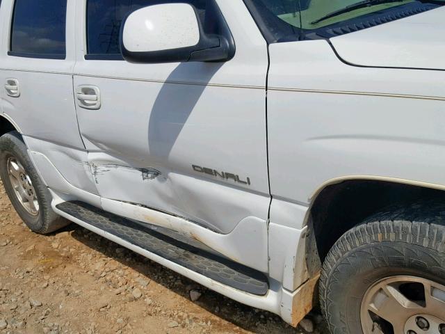 1GKEK63UX4J317418 - 2004 GMC YUKON DENA WHITE photo 9