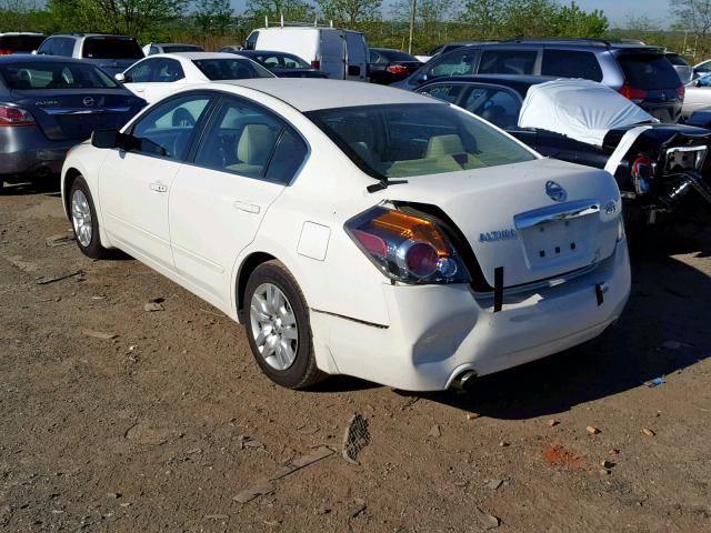 1N4AL2AP2BC156390 - 2011 NISSAN ALTIMA BAS WHITE photo 3