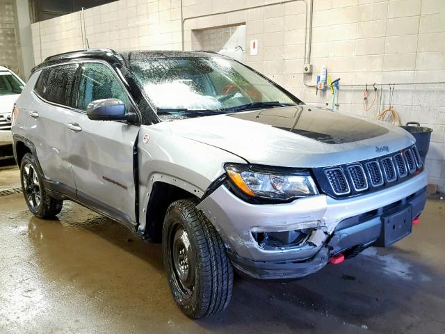 3C4NJDDB2JT454521 - 2018 JEEP COMPASS TR GRAY photo 1