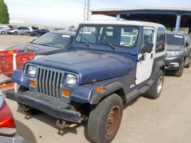 2J4FY29T3LJ505397 - 1990 JEEP WRANGLER / BLUE photo 2