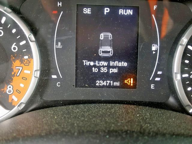 ZACCJBAB8JPH14413 - 2018 JEEP RENEGADE S ნარინჯისფერი ფოტო 8