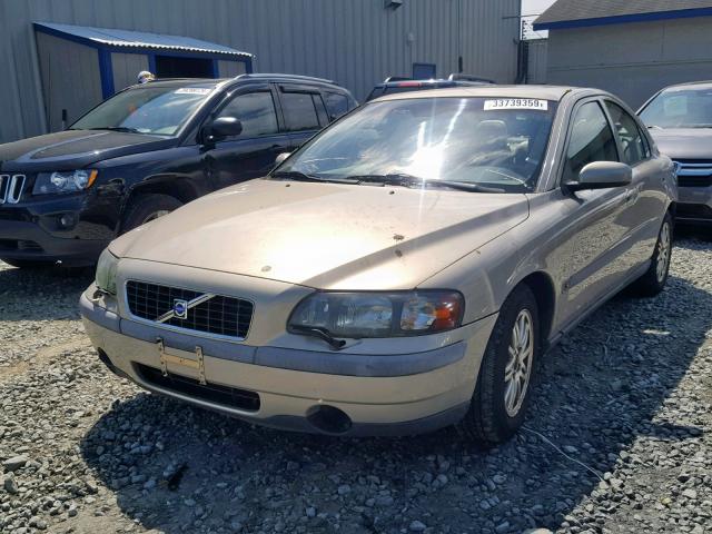 YV1RS61T642366899 - 2004 VOLVO S60 GOLD photo 2