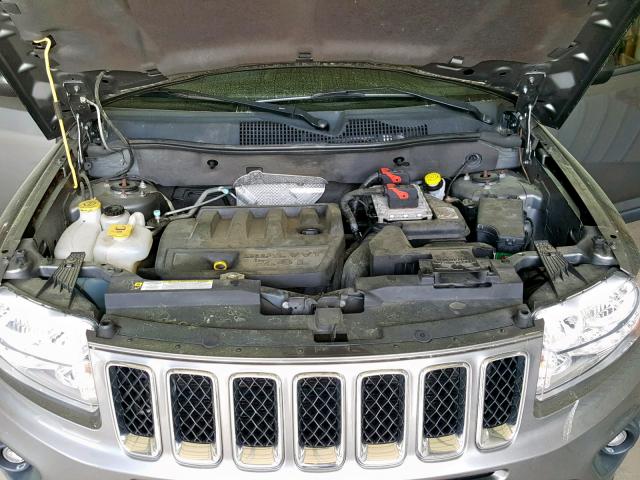 1J4NF1FBXBD255487 - 2011 JEEP COMPASS SP Сұр фото 7