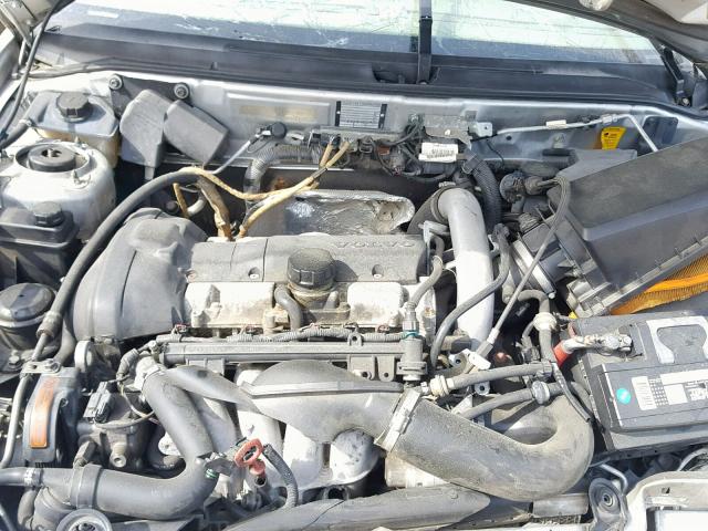 YV1VS27563F999314 - 2003 VOLVO S40 1.9T SILVER photo 7