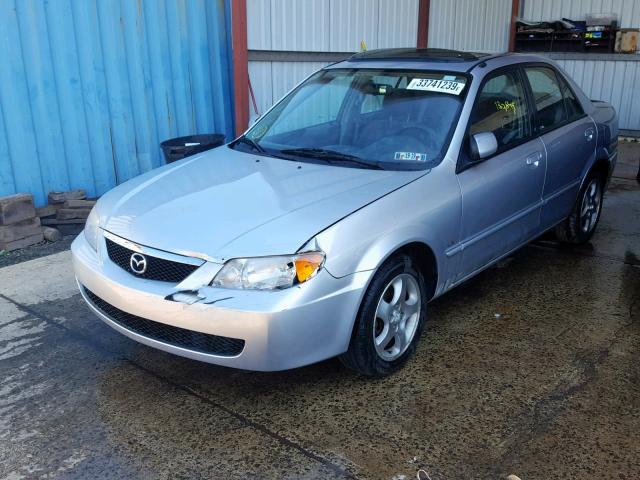 JM1BJ226421555176 - 2002 MAZDA PROTEGE DX SILVER photo 2