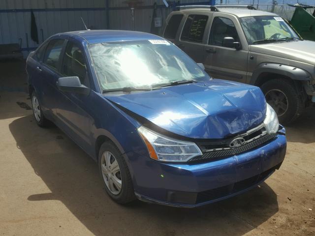 1FAHP34N68W195400 - 2008 FORD FOCUS S/SE BLUE photo 1