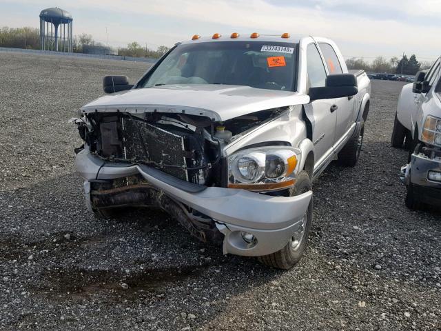 3D3LL39C66G180244 - 2006 DODGE RAM 3500 SILVER photo 2