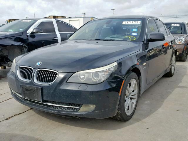 WBANV13539C153789 - 2009 BMW 528 XI BLACK photo 2