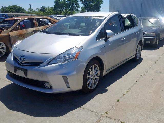 JTDZN3EU4E3326167 - 2014 TOYOTA PRIUS V SILVER photo 2