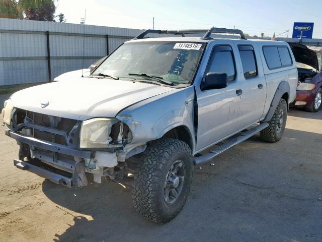 1N6ED29YX2C360843 - 2002 NISSAN FRONTIER C SILVER photo 2