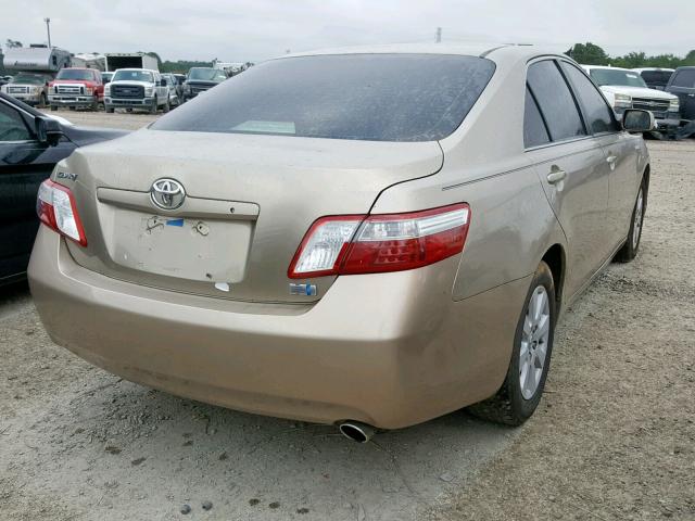 4T1BB46K88U031645 - 2008 TOYOTA CAMRY HYBR GOLD photo 4