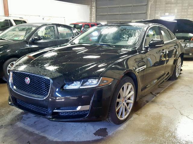 SAJWA1C7XJ8W14449 - 2018 JAGUAR XJ R - SPO BLACK photo 2