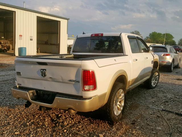 1C6RR7PT5GS100476 - 2016 RAM 1500 LONGH WHITE photo 4