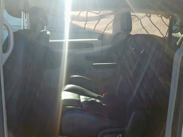 2C4RC1BG9DR730497 - 2013 CHRYSLER TOWN & COU GRAY photo 6