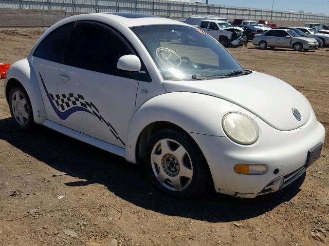 3VWDD21C2YM428815 - 2000 VOLKSWAGEN NEW BEETLE თეთრი ფოტო 1