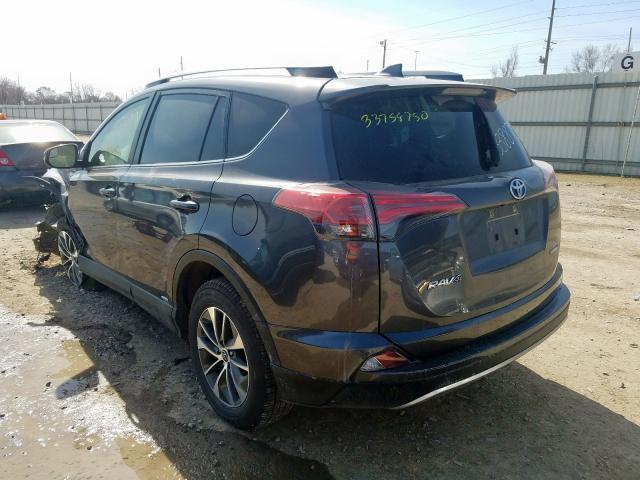 JTMRJREV5JD230317 - 2018 TOYOTA RAV4 HV LE  photo 3