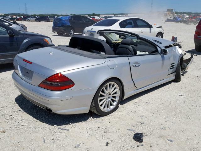 WDBSK71F88F140383 - 2008 MERCEDES-BENZ SL 550 SILVER photo 4