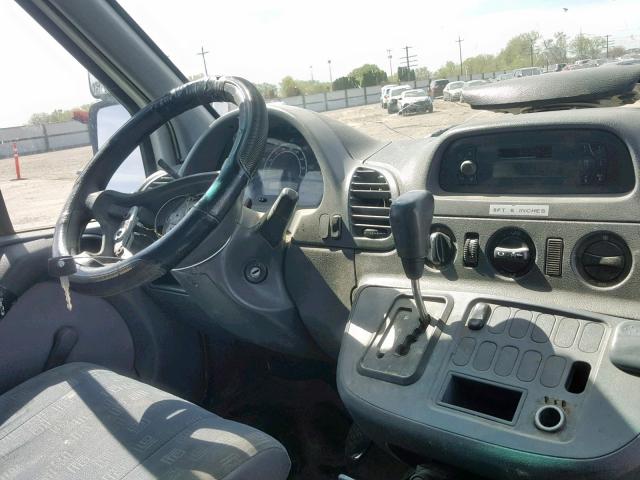 WD2PD544755768743 - 2005 DODGE SPRINTER WHITE photo 9