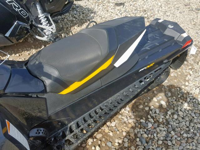 2BPSMNCA1CV000301 - 2012 SKI DOO RENEGADE YELLOW photo 6