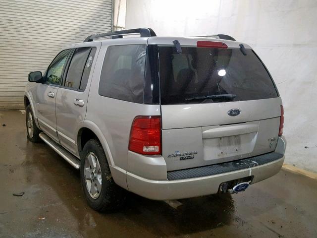 1FMDU75W75UB05500 - 2005 FORD EXPLORER L SILVER photo 3