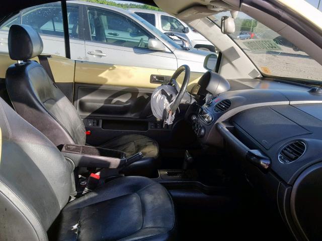 3VWSF31Y26M306522 - 2006 VOLKSWAGEN NEW BEETLE Sarı foto 5