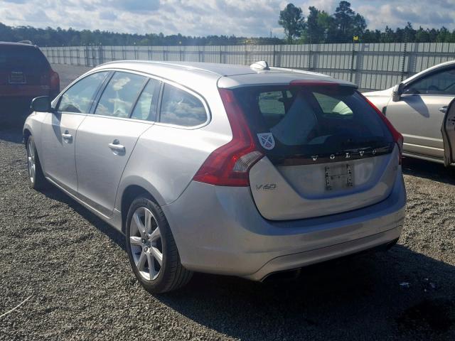 YV140MEK5G1292701 - 2016 VOLVO V60 T5 SILVER photo 3