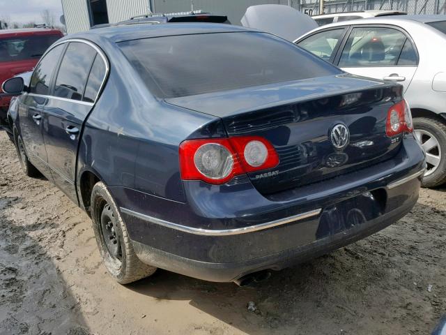 WVWAK73C68E102639 - 2008 VOLKSWAGEN PASSAT KOM BLUE photo 3