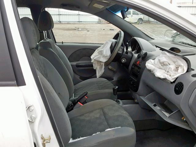 KL1TD52645B465187 - 2005 CHEVROLET AVEO BASE Ақ фото 5