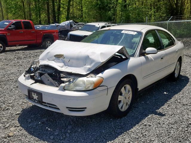 1FAFP56235A210871 - 2005 FORD TAURUS SEL WHITE photo 2