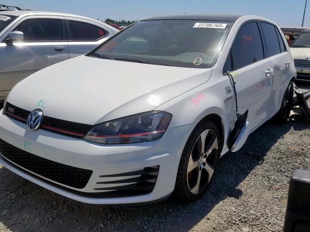 3VW447AU7GM046798 - 2016 VOLKSWAGEN GTI S/SE WHITE photo 2