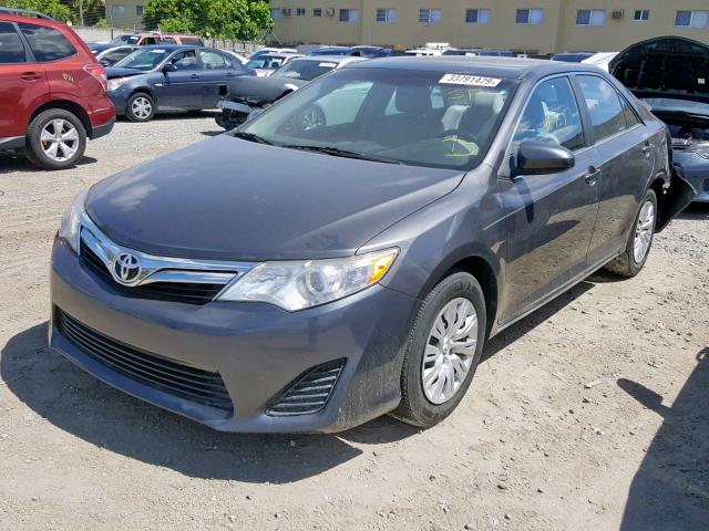 4T1BF1FK0DU701802 - 2013 TOYOTA CAMRY L GRAY photo 2