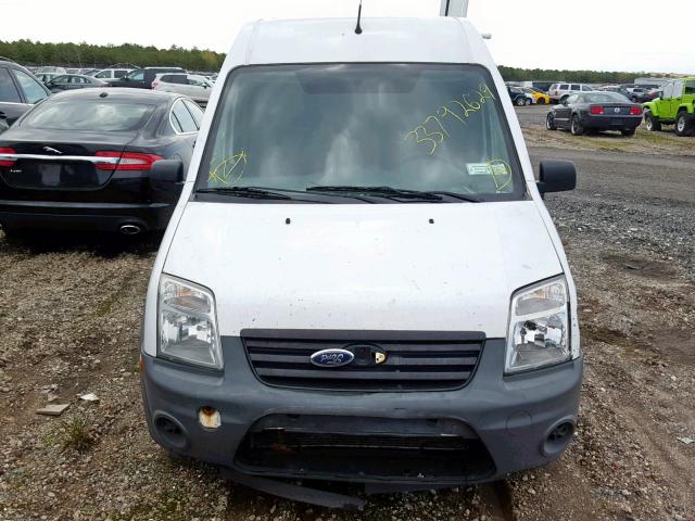 NM0LS7AN0AT005545 - 2010 FORD TRANSIT CO WHITE photo 9