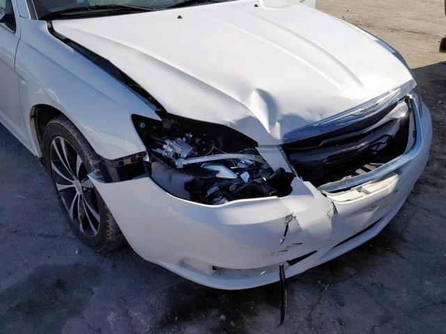 1C3CCBBG1CN267928 - 2012 CHRYSLER 200 TOURIN WHITE photo 9