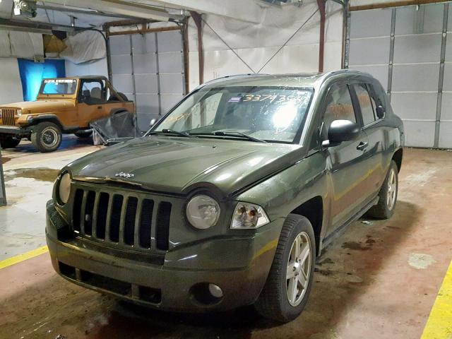 1J8FF47W77D316016 - 2007 JEEP COMPASS GREEN photo 2