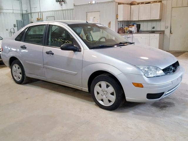 1FAFP34N86W247534 - 2006 FORD FOCUS ZX4 SILVER photo 1