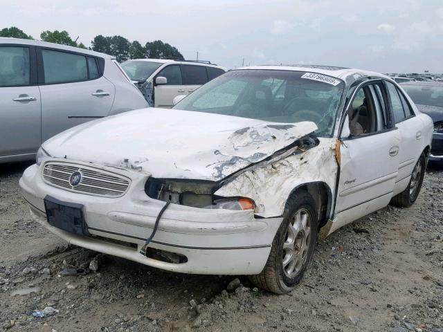 2G4WB52K6W1533673 - 1998 BUICK REGAL LS WHITE photo 2