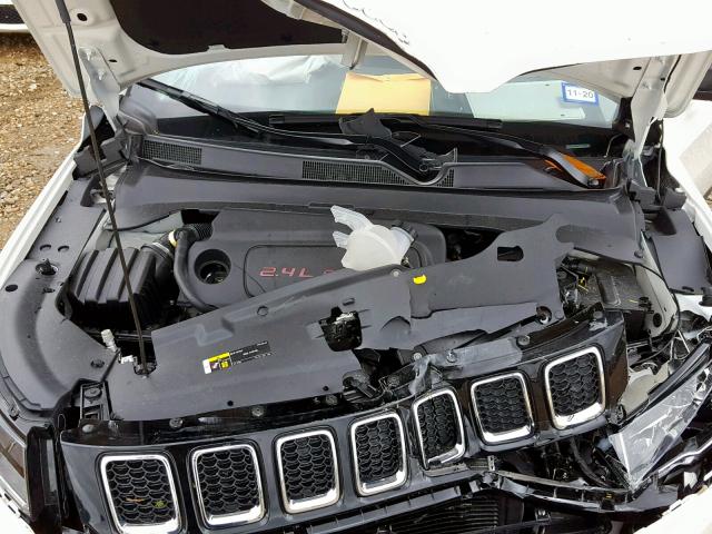3C4NJCAB3JT487509 - 2018 JEEP COMPASS SP 白色 照片 7