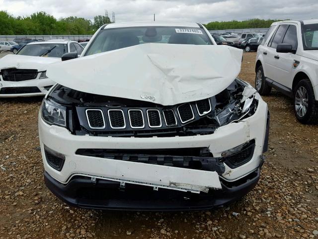 3C4NJCAB3JT487509 - 2018 JEEP COMPASS SP 白色 照片 9