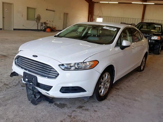 3FA6P0G79FR213035 - 2015 FORD FUSION S WHITE photo 2