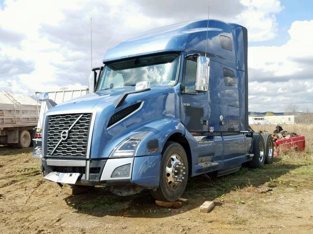 4V4NC9EH8KN905290 - 2019 VOLVO VN VNL BLUE photo 2