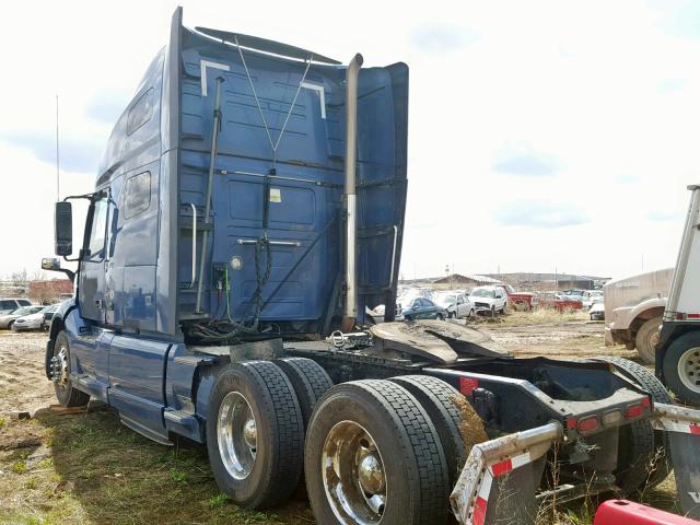 4V4NC9EH8KN905290 - 2019 VOLVO VN VNL BLUE photo 3