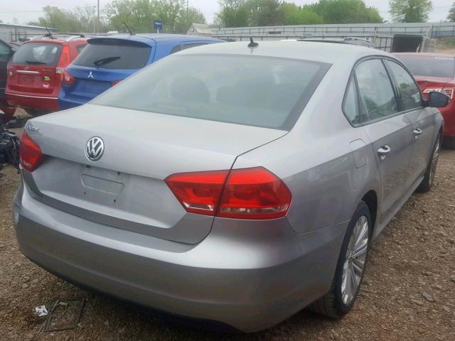 1VWAH7A33DC028617 - 2013 VOLKSWAGEN PASSAT S SILVER photo 4