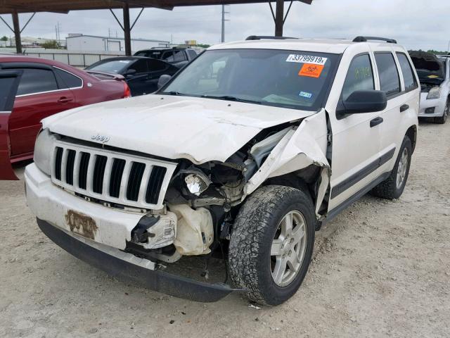 1J4GR48K06C158745 - 2006 JEEP GRAND CHER WHITE photo 2