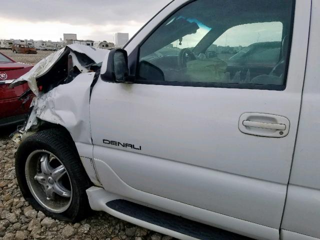 1GKEK63U64J201357 - 2004 GMC YUKON DENA WHITE photo 10