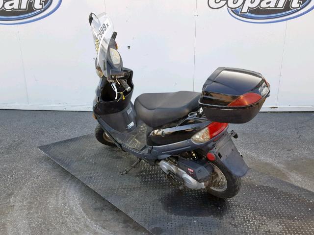 LL0TCAPH7GY662469 - 2016 YONG SCOOTER BLACK photo 3