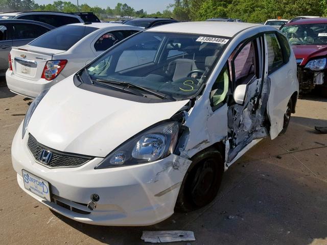 JHMGE8H38DC078106 - 2013 HONDA FIT WHITE photo 2