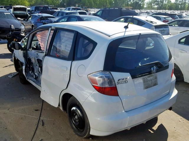 JHMGE8H38DC078106 - 2013 HONDA FIT WHITE photo 3