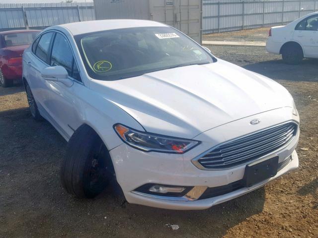 3FA6P0RU1JR192239 - 2018 FORD FUSION TIT WHITE photo 1